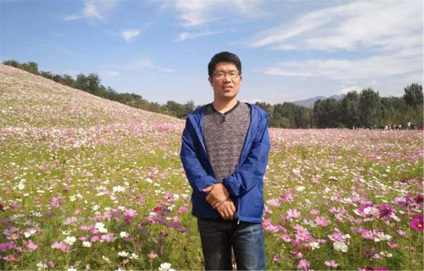 過生日的家人 過生日的家人