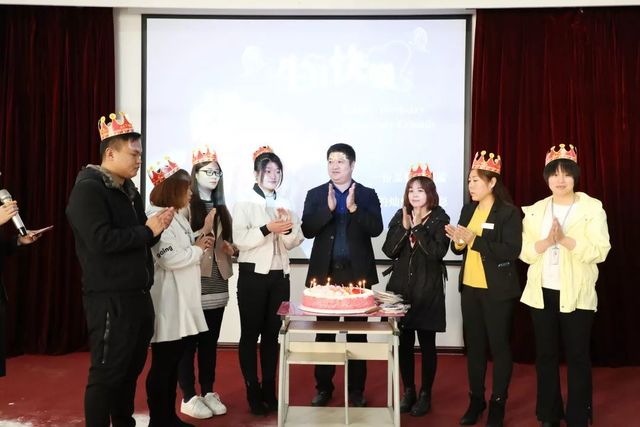 乾港生日會(huì) 乾港生日會(huì)